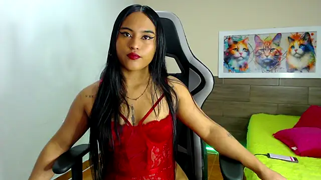 Snapshot of bella_warzon chatting on 07-05-26, 04:07 bella warzon online show from 07-05-26, 04:07