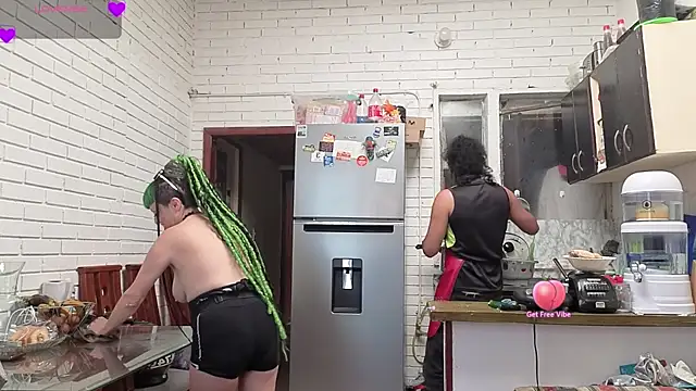 freyaa sorcerees online show from 10-05-25, 06:39