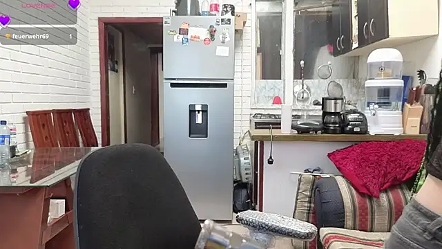 freyaa sorcerees online show from 10-08-25, 05:32