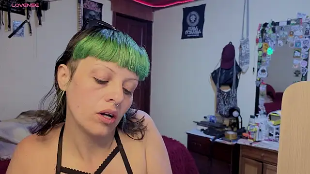 freyaa sorcerees online show from 11-23-25, 02:44