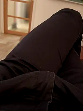 Snapshot of Simon_76 chatting on 10-01-25, 07:20 Simon 76 online show from 10-01-25, 07:20