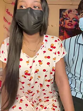 Snapshot of Hotswetie chatting on 09-26-25, 06:28 Hotswetie online show from 09-26-25, 06:28