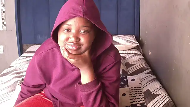 SexyShybarbie online show from 06-03-26, 06:49