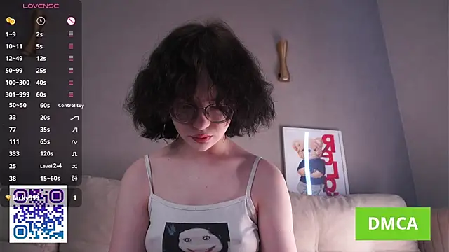 Snapshot of JodyHeap chatting on 06-21-26, 04:26 JodyHeap online show from 06-21-26, 04:26