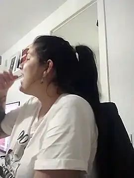 Snapshot of Seet_Hanna chatting on 01-05-26, 05:49 Seet Hanna online show from 01-05-26, 05:49