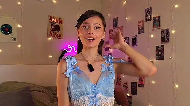 Snapshot of EditaBails chatting on 09-12-25, 07:47 EditaBails online show from 09-12-25, 07:47