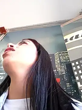 Snapshot of Nathaly_12 chatting on 06-11-26, 03:43 Nathaly 12 online show from 06-11-26, 03:43