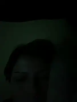 Snapshot of val_zx chatting on 09-25-25, 04:00 val zx online show from 09-25-25, 04:00