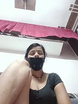 Snapshot of Daya_Chheda chatting on 06-19-26, 06:56 Daya Chheda online show from 06-19-26, 06:56