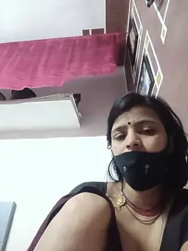Snapshot of Daya_Chheda chatting on 07-22-26, 12:02 Daya Chheda online show from 07-22-26, 12:02