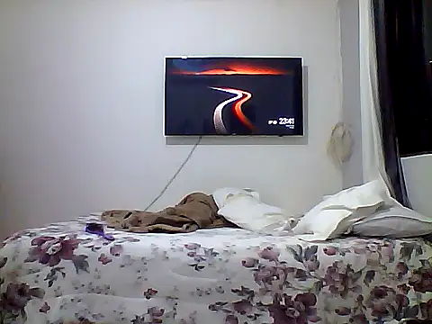 nandocost4 online show from 10-08-25, 02:42