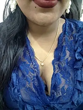 priya 00143 online show from 04-18-26, 06:01