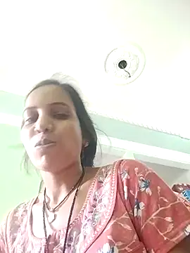 Hotty-Nidhi online show from 03-15-25, 04:02