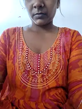 Snapshot of indiancute43 chatting on 07-13-26, 06:49 indiancute43 online show from 07-13-26, 06:49