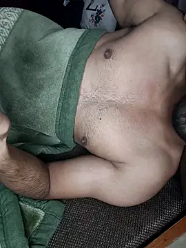 Snapshot of HARSHHU01 chatting on 12-05-25, 04:58 HARSHHU01 online show from 12-05-25, 04:58