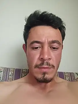 Snapshot of Thunderbolt121 chatting on 11-27-25, 12:40 Thunderbolt121 online show from 11-27-25, 12:40