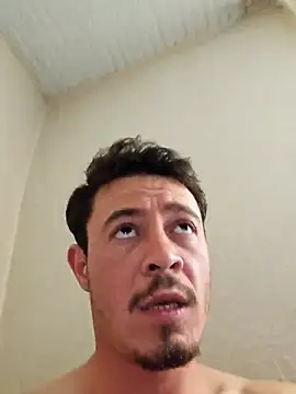 Snapshot of Thunderbolt121 chatting on 11-28-25, 12:52 Thunderbolt121 online show from 11-28-25, 12:52