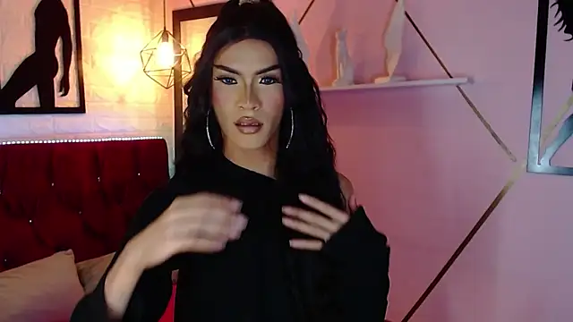 agatha rodriguez online show from 10-28-25, 02:42