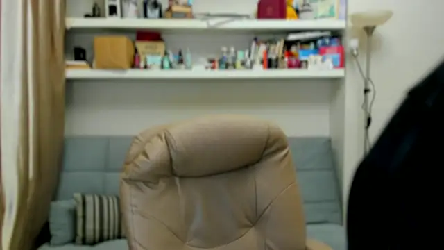 Snapshot of Kara_Smith_ chatting on 11-13-25, 12:20 Kara Smith online show from 11-13-25, 12:20