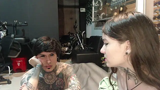 Alucard-Carmila online show from 09-21-25, 04:58