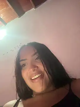 Snapshot of iamsara_21 chatting on 03-18-26, 05:21 iamsara 21 online show from 03-18-26, 05:21