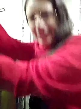 Snapshot of HOLY_DOLL chatting on 10-17-25, 10:45 HOLY DOLL online show from 10-17-25, 10:45