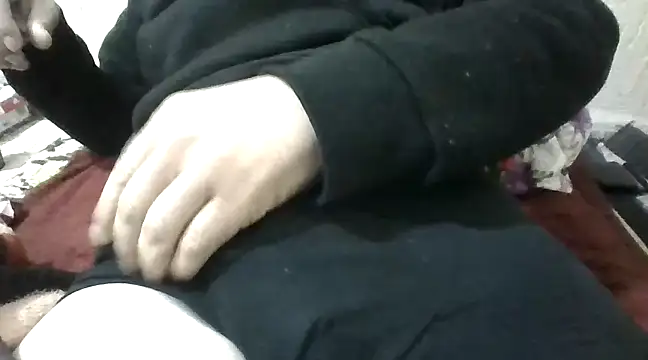 Chunky arab dick online show from 03-15-25, 09:49