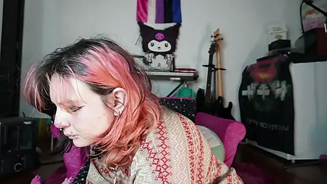 Devil And Princess online show from 10-02-25, 03:24