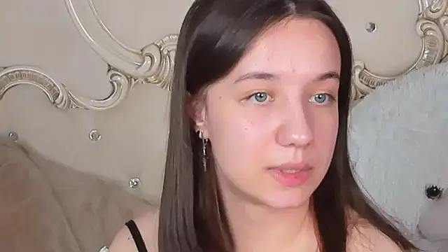 Gia Riccardo online show from 03-15-25, 07:09