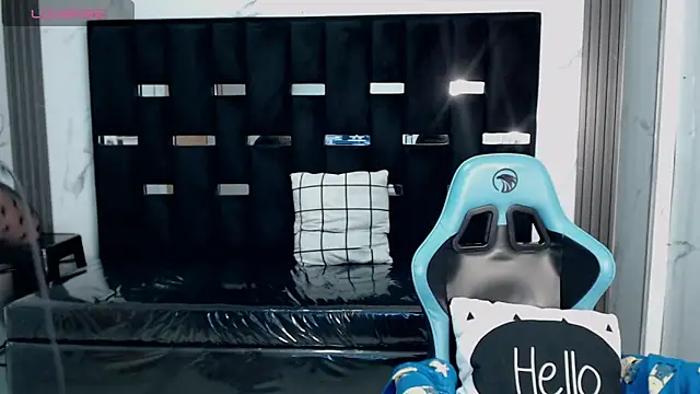 valeria a1 online show from 04-22-26, 02:36