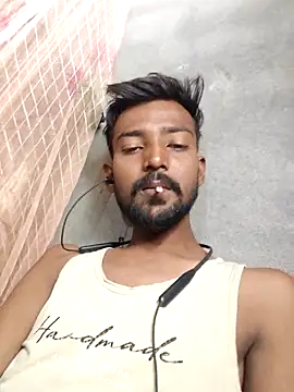 India HOT23 online show from 05-13-26, 06:44