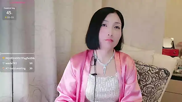 Snapshot of Rachel-6600 chatting on 09-14-25, 02:05 Rachel-6600 online show from 09-14-25, 02:05