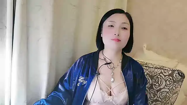 Snapshot of Rachel-6600 chatting on 11-11-25, 03:45 Rachel-6600 online show from 11-11-25, 03:45