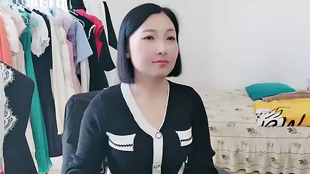 Snapshot of Rachel-6600 chatting on 11-27-25, 03:41 Rachel-6600 online show from 11-27-25, 03:41