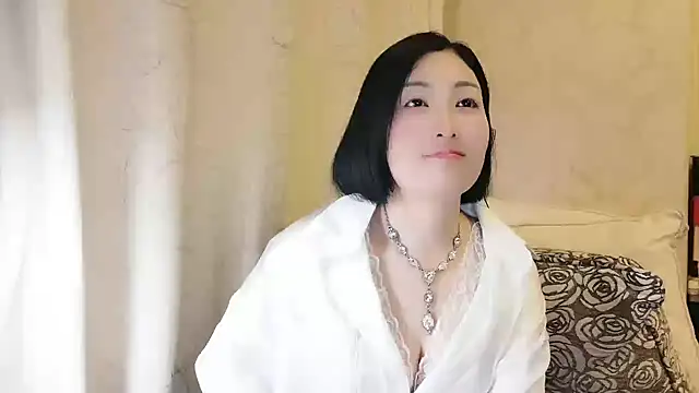 Rachel-6600 online show from 04-15-26, 02:13