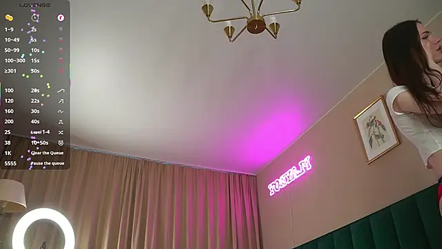 Snapshot of Sweet_Jealousy chatting on 10-04-25, 08:45 Sweet Jealousy online show from 10-04-25, 08:45