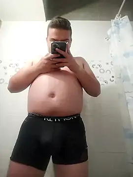 Snapshot of Andy-rtg chatting on 11-22-25, 02:10 Andy-rtg online show from 11-22-25, 02:10