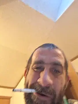 Snapshot of mayg chatting on 02-19-26, 11:23 mayg online show from 02-19-26, 11:23