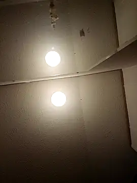 Snapshot of mayg chatting on 02-21-26, 07:37 mayg online show from 02-21-26, 07:37