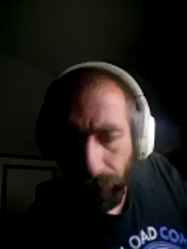 Snapshot of mayg chatting on 06-14-26, 04:25 mayg online show from 06-14-26, 04:25