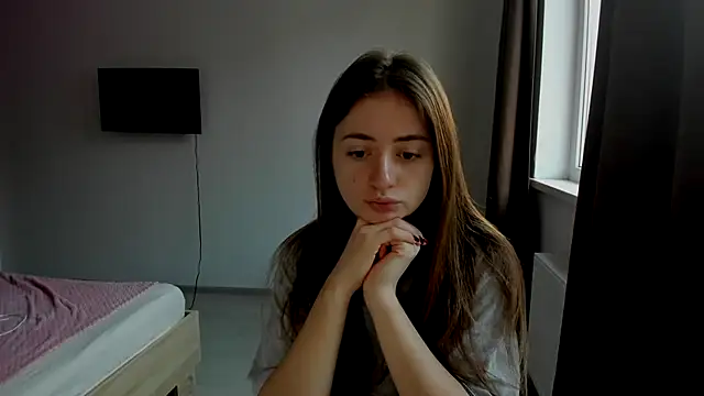 Snapshot of LilyHaart chatting on 11-22-25, 05:39 LilyHaart online show from 11-22-25, 05:39