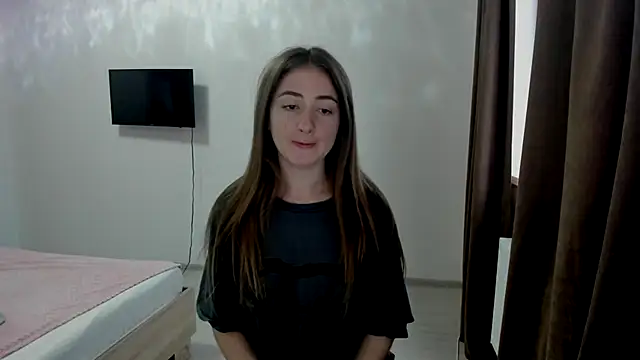 Snapshot of LilyHaart chatting on 11-30-25, 06:17 LilyHaart online show from 11-30-25, 06:17