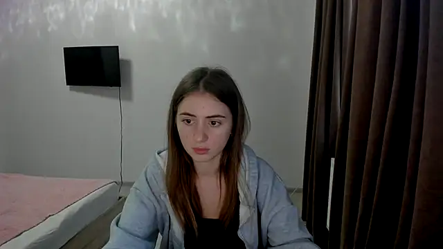 Snapshot of LilyHaart chatting on 12-03-25, 01:20 LilyHaart online show from 12-03-25, 01:20