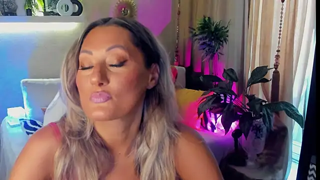 SarahAlluring online show from 07-11-26, 12:52