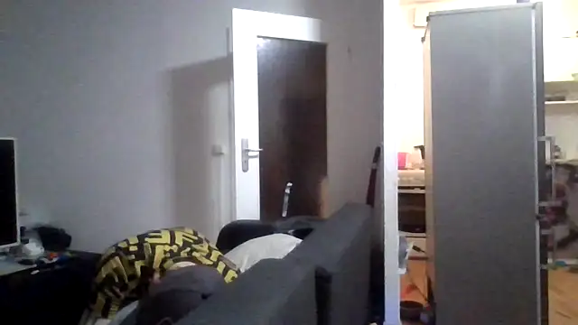 Snapshot of ThePython666 chatting on 03-15-25, 08:10 ThePython666 online show from 03-15-25, 08:10