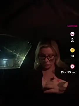 Curvy-Cleo online show from 04-24-26, 09:17