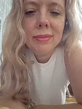 Irina3718 online show from 07-21-26, 09:28