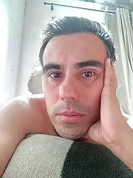 Snapshot of euBruno991 chatting on 03-13-25, 04:45 euBruno991 online show from 03-13-25, 04:45