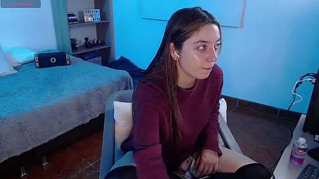 Snapshot of Soy_mangx chatting on 09-23-25, 03:09 Soy mangx online show from 09-23-25, 03:09