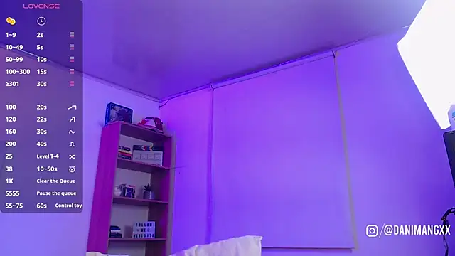 Snapshot of Soy_mangx chatting on 10-15-25, 03:17 Soy mangx online show from 10-15-25, 03:17